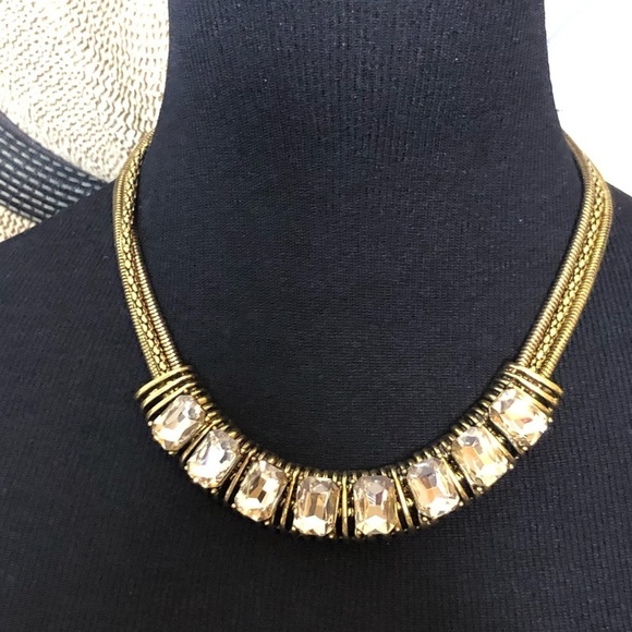 NECKLACE - Picture 7 of 8